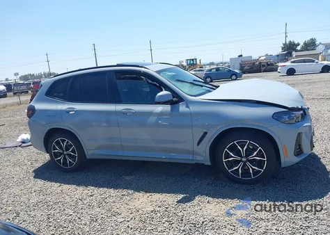 2022 BMW X3 xDrive30I z USA, uszkodzony, nr VIN 5UX53DP03N9J24629